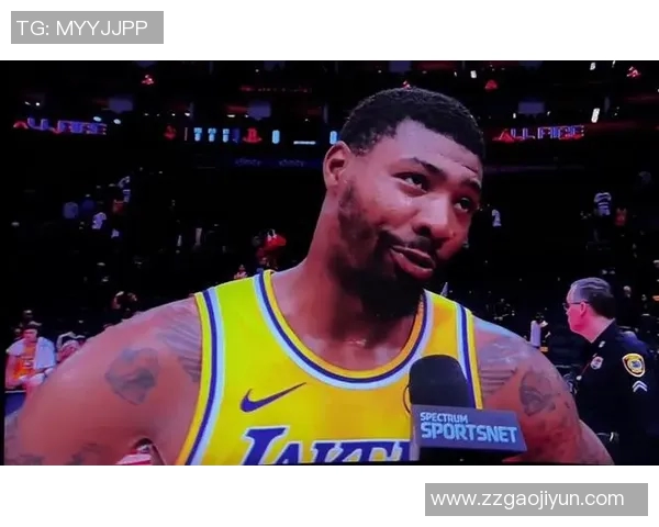 马库斯斯马特的篮球之路与领导力：从新秀到球队核心的蜕变与成长