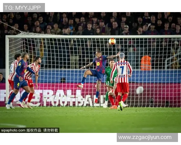 马卡萨与卡腾普特拉的激烈对决揭示足球战术与团队协作的精彩瞬间